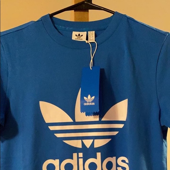 Blue woman’s adidas shirt - Picture 2 of 2